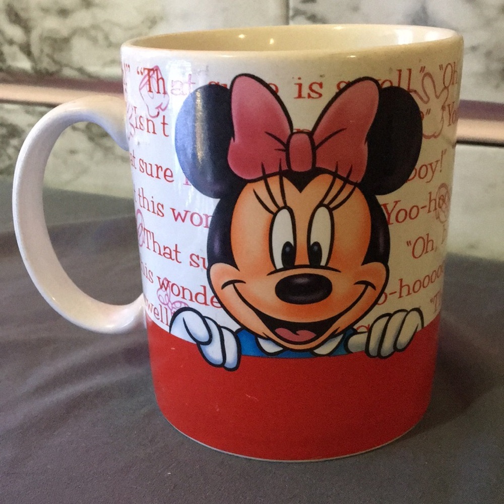 Disney Minnie Mouse Red Mug - Picture 2 of 4